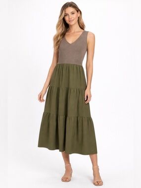 Taylor Mix Media Twofer Maxi Dress Light Olive Size Small